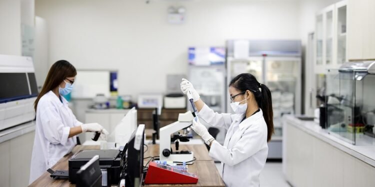 The Highs and Lows: Navigating the Side Effects of Medical Marijuana