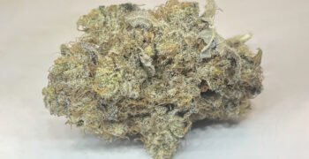 The Local Noze: Frosted Kush Cake by Weeds Farmgate