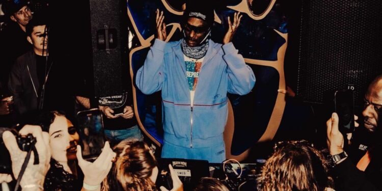 Tha Dogg House: Snoop Dogg’s Amsterdam Coffee Shop