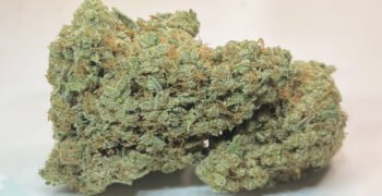 The Local Noze: Wake n Flake by Sassy Weed