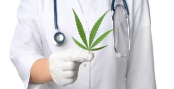 Healthcare Professionals Overwhelmingly Agree That Cannabis Has “Legitimate Therapeutic Uses”